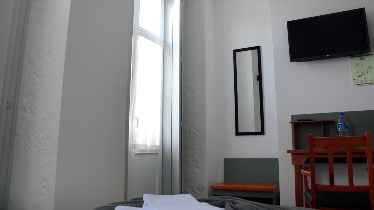 Alianca Cafe & Hostel อังกรา ดู เอโรอิสโม ภายนอก รูปภาพ